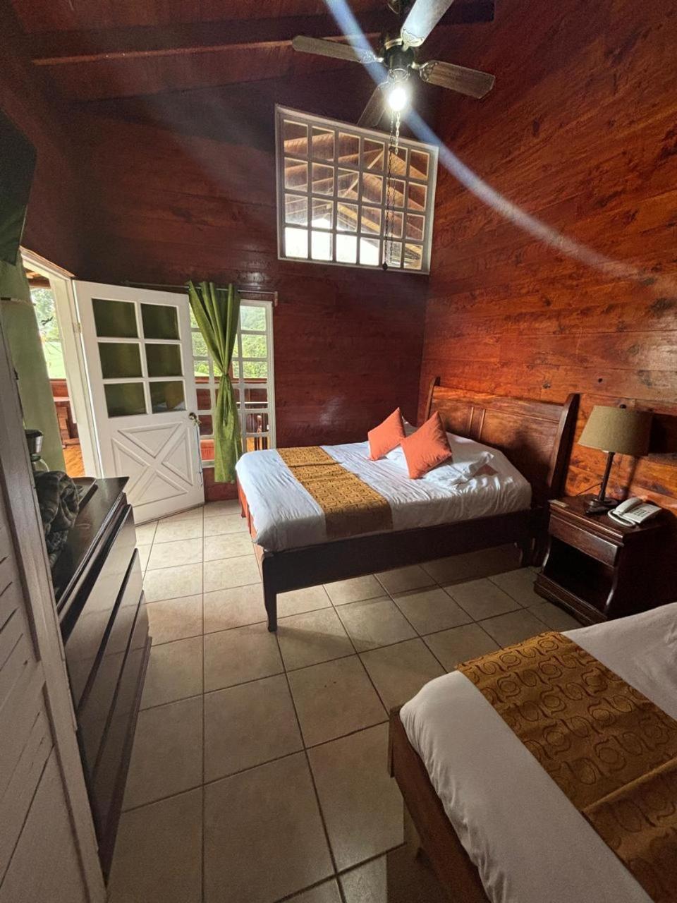 Hotel Bosque Verde Lodge Monteverde Екстериор снимка